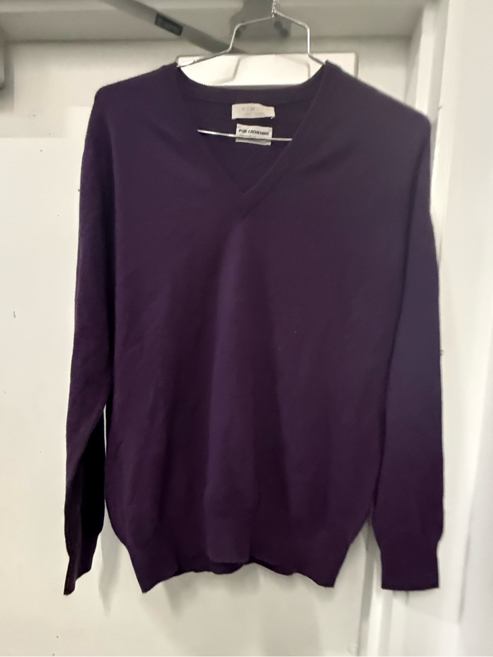 Crimson Paris - France’s Purple V-Neck Sweater - Women's Classic Knit - Picture 3 of 6